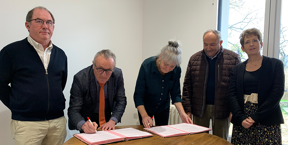 L'Agglo signe une convention avec l'association Havea, laur&eacute;ate de la 1&egrave;re &eacute;dition de l'appel &agrave; projet "Habitat innovant"