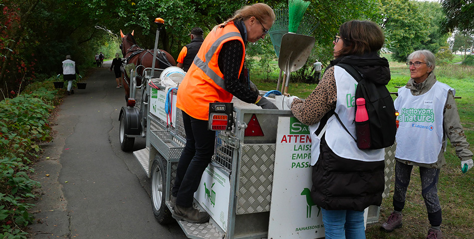 Nettoyons le Thouet : les b&eacute;n&eacute;voles ramassent plus de 600 kg de d&eacute;chets 