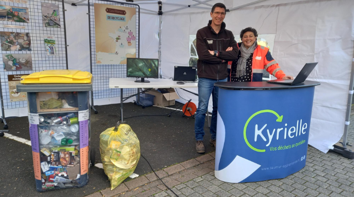 Mieux trier ses d&eacute;chets en Saumurois avec l'ambassadeur du tri !