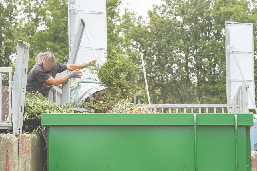 Fermeture anticip&eacute;e des d&eacute;ch&egrave;teries
